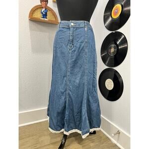 Vintage A.M.I. Denim Maxi Skirt with Lace Trim – Size 10 – Flawless